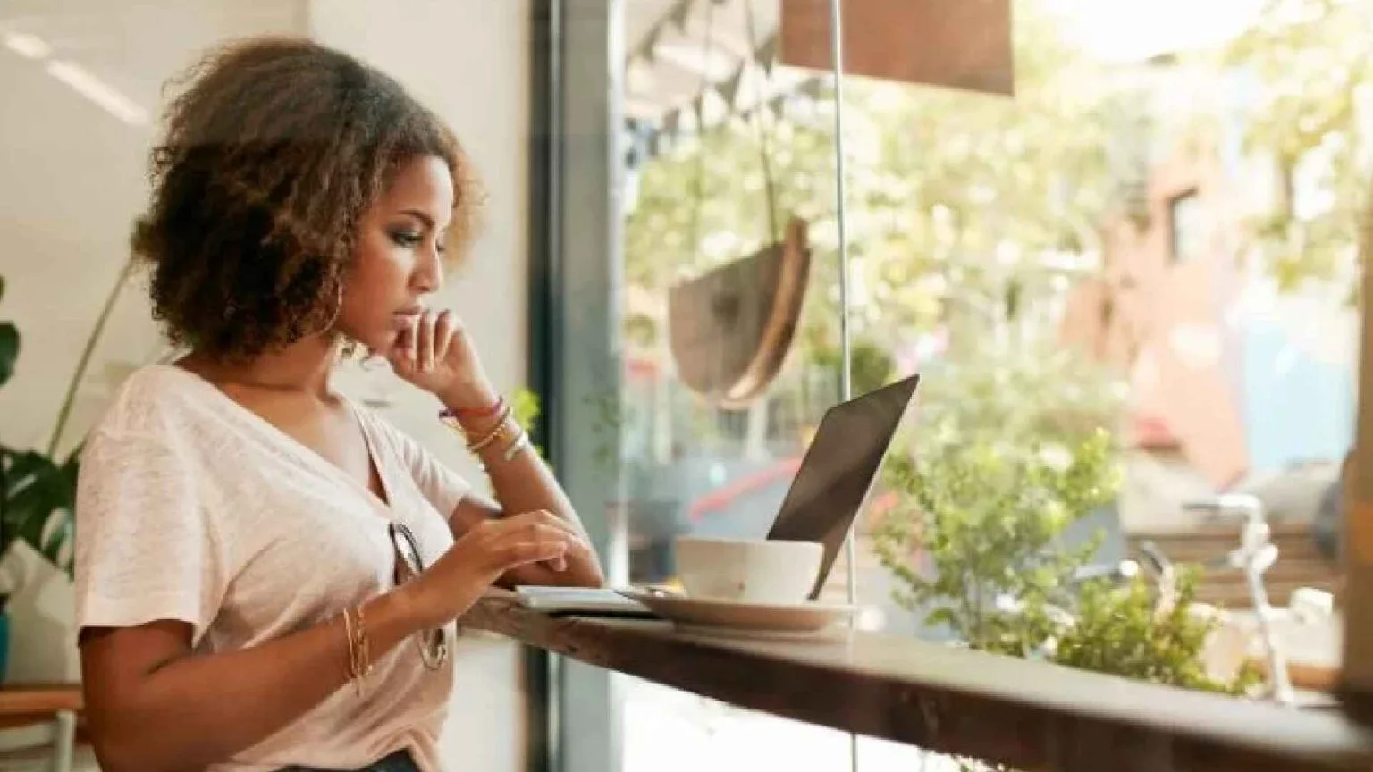 freelance-jobs-in-the-UAE